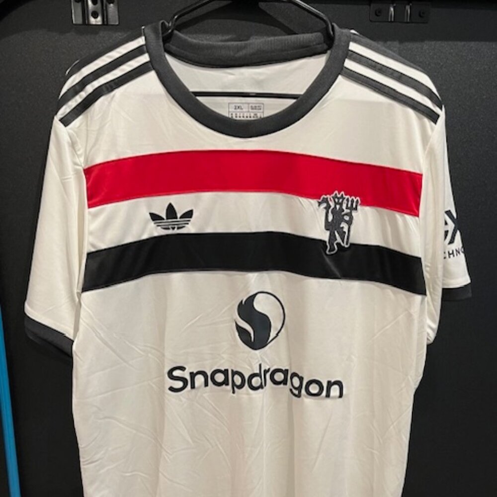 Adidas Manchester United 2024-25 Third Kit Jersey 2XL Slim Fit — Højlund #9